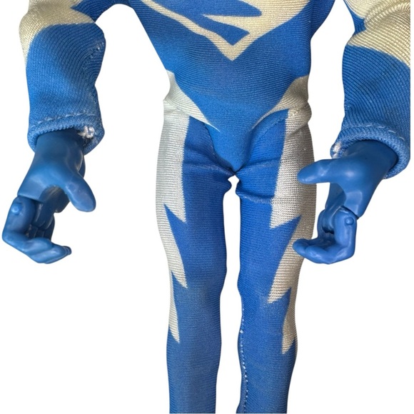 SUPERMAN BLUE DC Justice League of America JLA 1999 9" Action Figure Hasbro - Picture 4 of 10